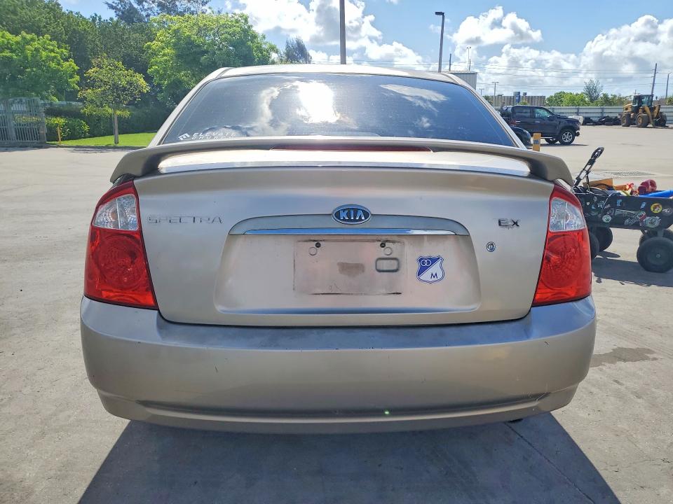 54163566 :رقم المزاد ، KNAFE122655159497 vin ، 2005 Kia Spectra مزاد بيع
