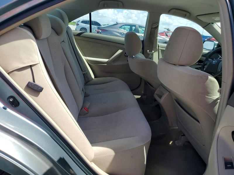 53421146 :رقم المزاد ، 4T1BF3EKXBU752802 vin ، 2011 Toyota Camry مزاد بيع