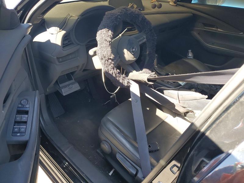 54122666 :رقم المزاد ، 3MVDMABL1MM233339 vin ، 2021 Mazda Cx-30 مزاد بيع