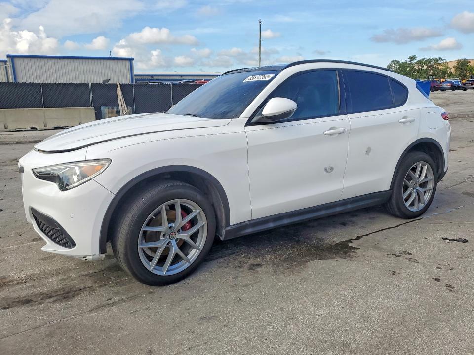Aukcja sprzedaży 2018 Alfa Romeo Stelvio, vin: ZASFAKNN0J7B82368, numer aukcji: 55376396