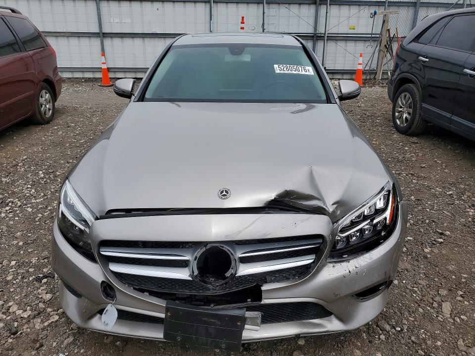 Продажа на аукционе авто 2019 Mercedes-benz C, vin: 55SWF8DB6KU289648, номер лота: 52805076