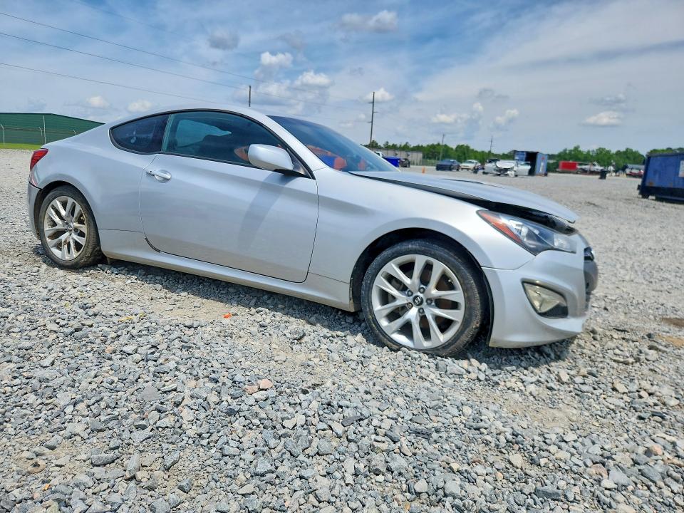 2014 Hyundai Genesis Coupe მანქანა იყიდება აუქციონზე, vin: KMHHT6KD4EU118142, აუქციონის ნომერი: 54638846