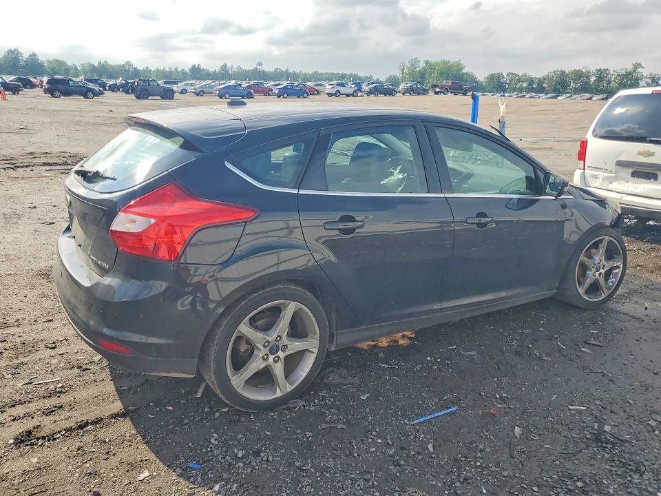 Продаж на аукціоні авто 2012 Ford Focus, vin: 1FAHP3N28CL390557, номер лоту: 54804646