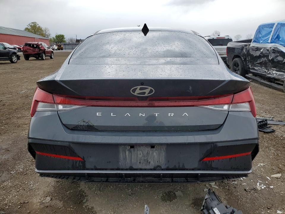 2024 Hyundai Elantra მანქანა იყიდება აუქციონზე, vin: KMHLM4DG2RU737153, აუქციონის ნომერი: 52673596