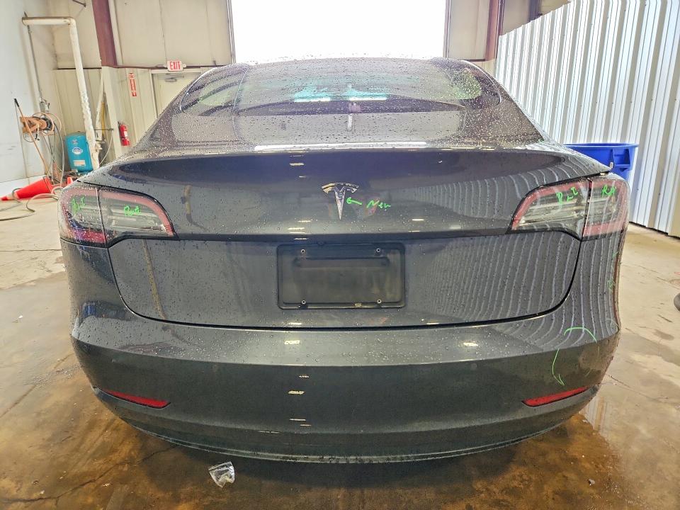 2022 Tesla Model 3 მანქანა იყიდება აუქციონზე, vin: 5YJ3E1EA5NF372111, აუქციონის ნომერი: 53767516