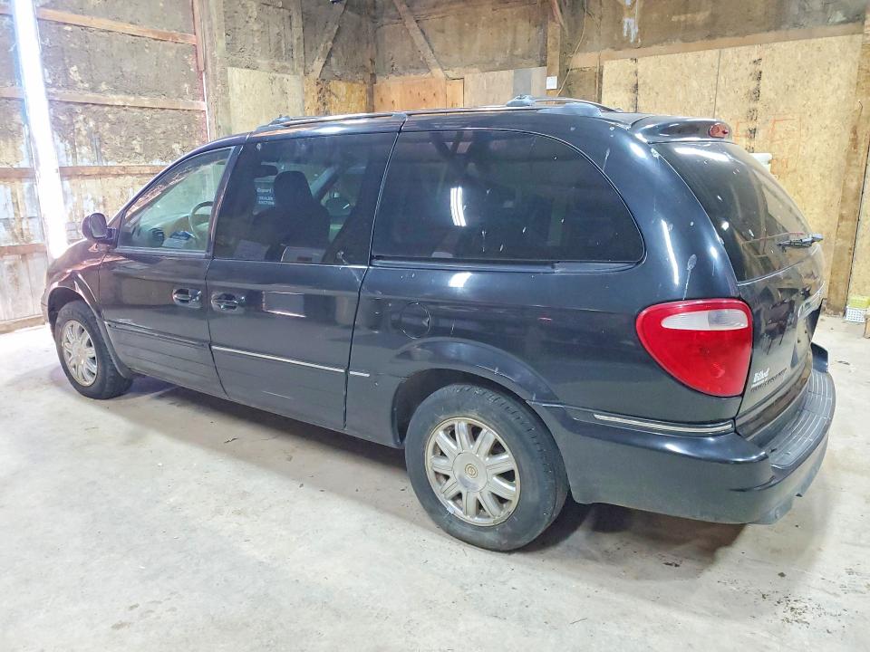 2005 Chrysler Town & Country მანქანა იყიდება აუქციონზე, vin: 2C8GP64L95R452753, აუქციონის ნომერი: 51810016