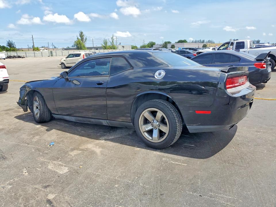 52558116 :رقم المزاد ، 2C3CDYBT0EH205400 vin ، 2014 Dodge Challenger مزاد بيع