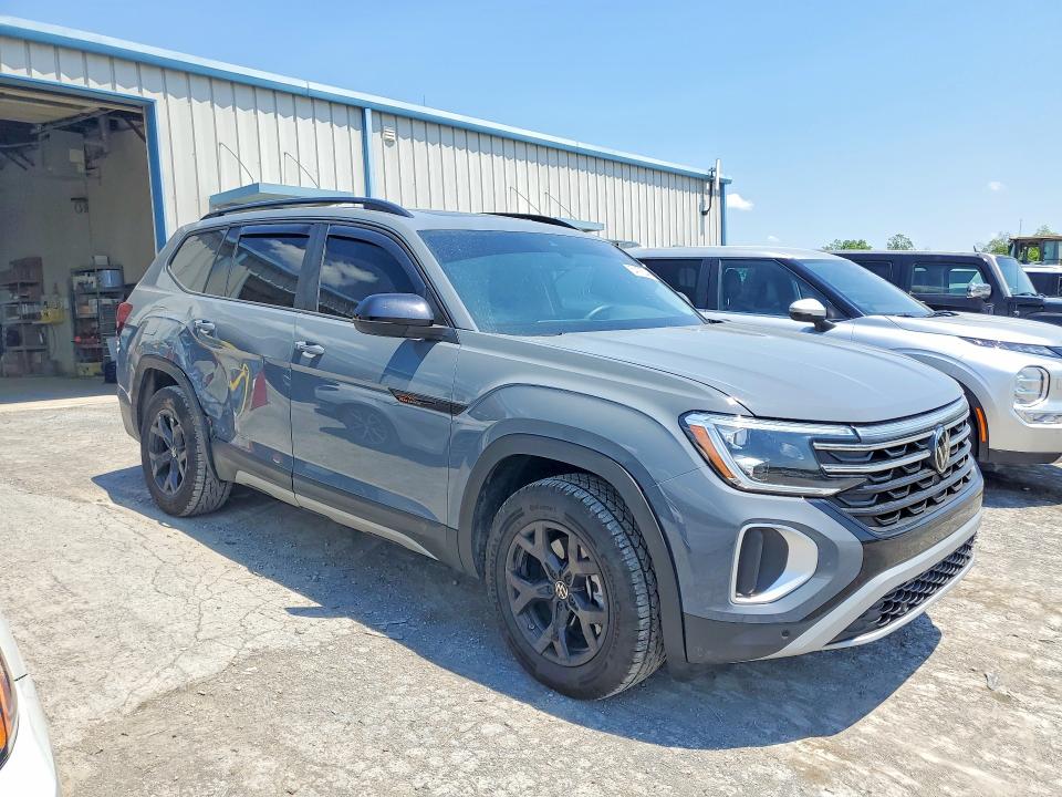 54178046 :رقم المزاد ، 1V2CR2CA7SC507562 vin ، 2025 Volkswagen Atlas مزاد بيع