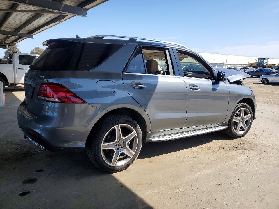 51920726 :رقم المزاد ، 4JGDA5HB0HA933612 vin ، 2017 Mercedes-benz Gle مزاد بيع