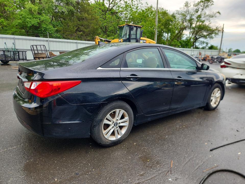 2013 Hyundai Sonata მანქანა იყიდება აუქციონზე, vin: 5NPEB4AC2DH704192, აუქციონის ნომერი: 52337126