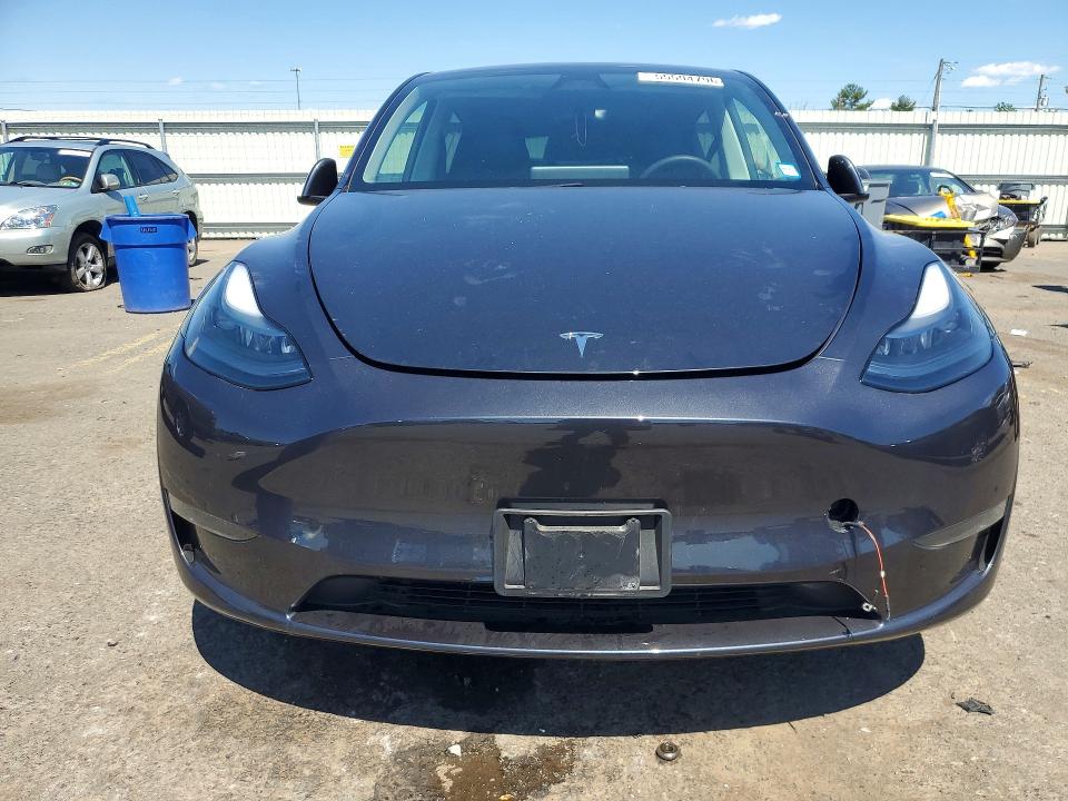 2024 Tesla Model Y მანქანა იყიდება აუქციონზე, vin: 7SAYGDEE2RA330019, აუქციონის ნომერი: 55594796