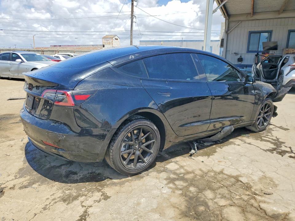 Продажа на аукционе авто 2023 Tesla Model 3, vin: 5YJ3E1EAXPF600350, номер лота: 54725856