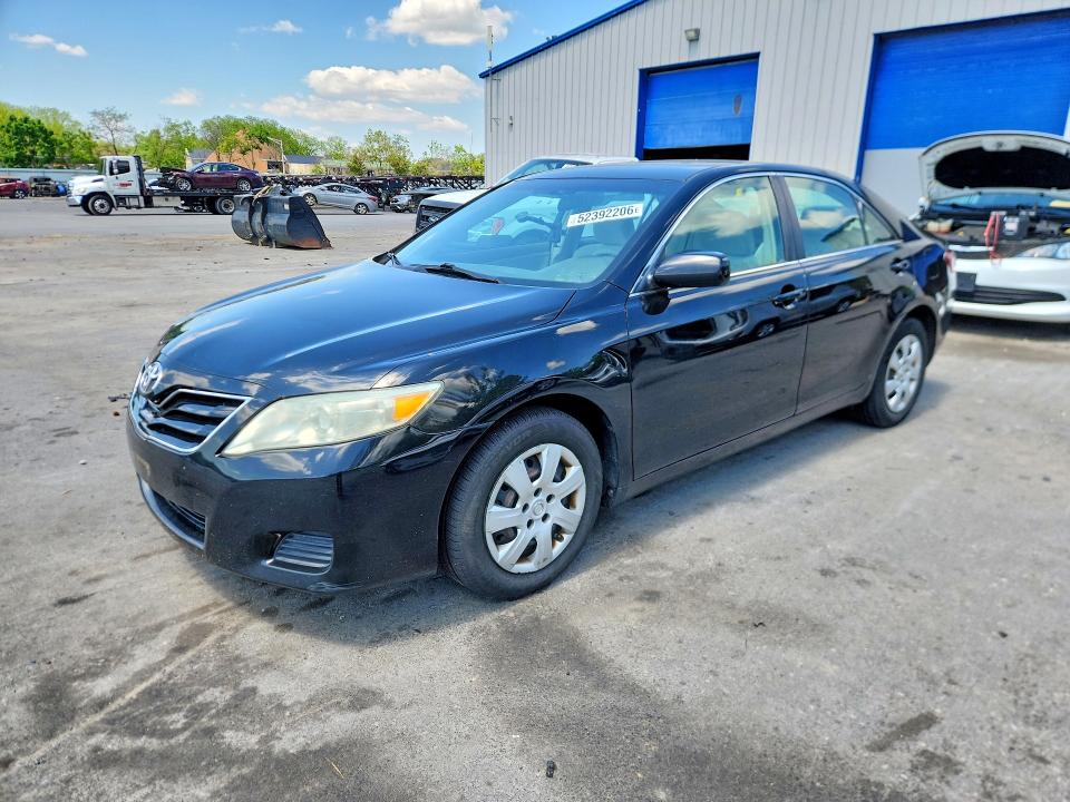 52392206 :رقم المزاد ، 4T1BF3EK4BU202379 vin ، 2011 Toyota Camry مزاد بيع