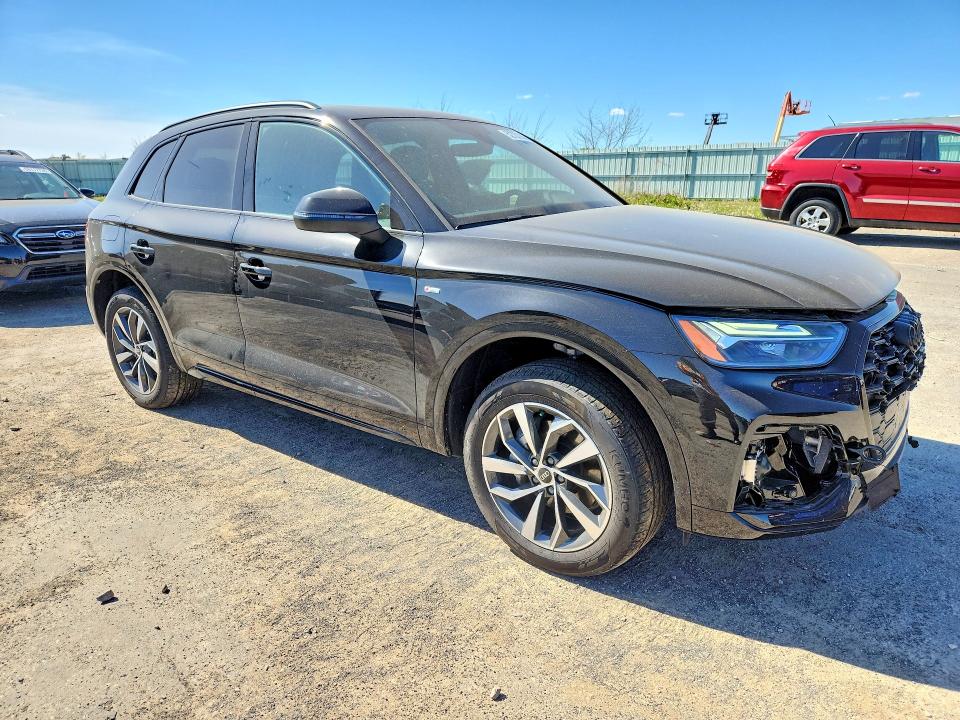 52737236 :رقم المزاد ، WA1GAAFY6R2100131 vin ، 2024 Audi Q5 مزاد بيع