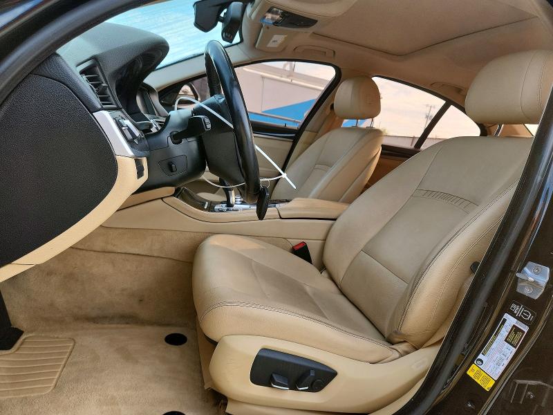 54862486 :رقم المزاد ، WBA5A5C51ED505470 vin ، 2014 Bmw 528 مزاد بيع
