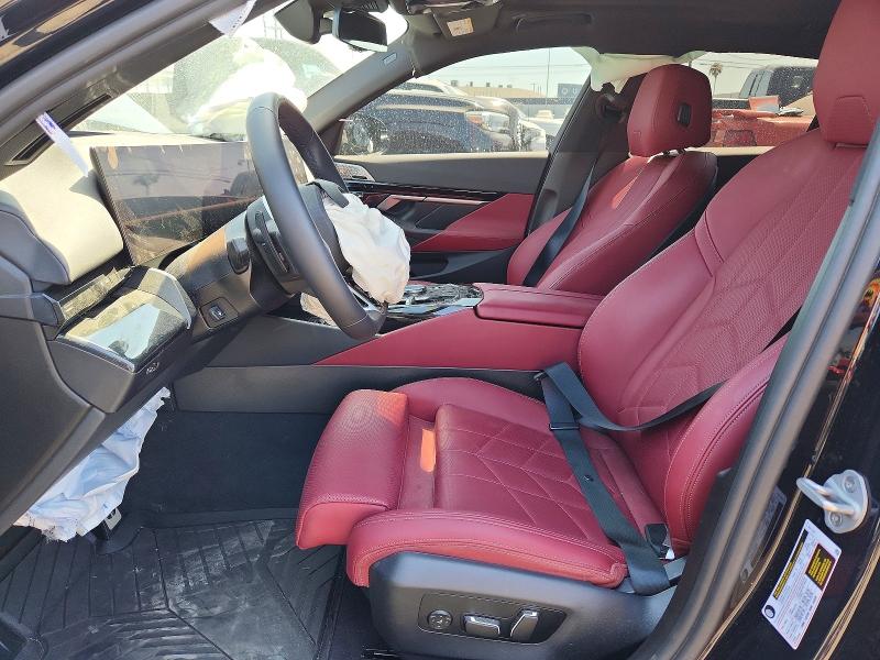 54640026 :رقم المزاد ، WBA43FJ02SCU07083 vin ، 2025 Bmw 530 مزاد بيع