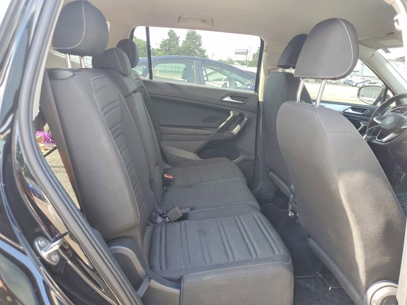 Продажа на аукционе авто 2022 Volkswagen Tiguan, vin: 3VV1B7AX7NM012526, номер лота: 52768886