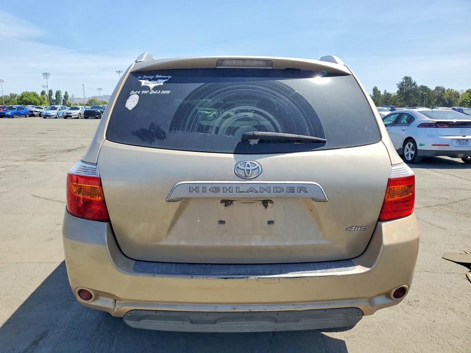 Продажа на аукционе авто 2010 Toyota Highlander, vin: 5TDBK3EH8AS011152, номер лота: 53305916
