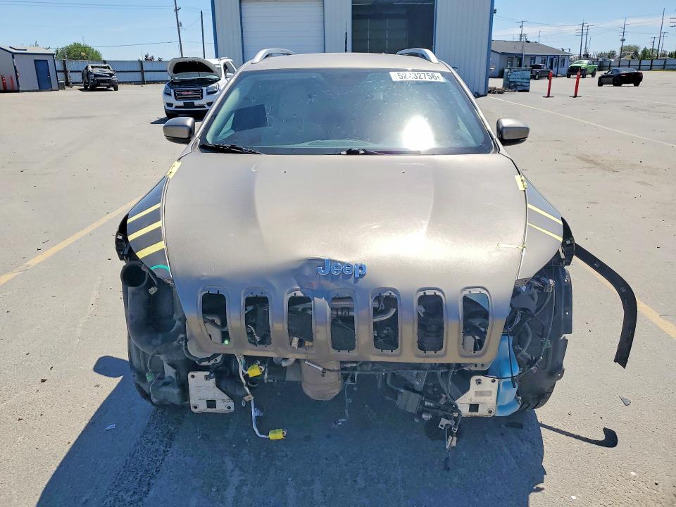 Продажа на аукционе авто 2016 Jeep Cherokee, vin: 1C4PJMCS3GW286188, номер лота: 52232756