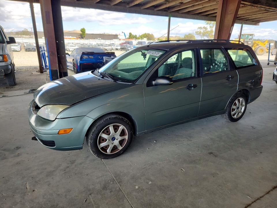 55112576 :رقم المزاد ، 1FAFP36N15W214564 vin ، 2005 Ford Focus مزاد بيع