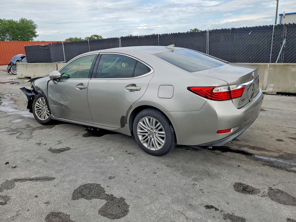 53123776 :رقم المزاد ، JTHBK1GG6F2208276 vin ، 2015 Lexus Es مزاد بيع