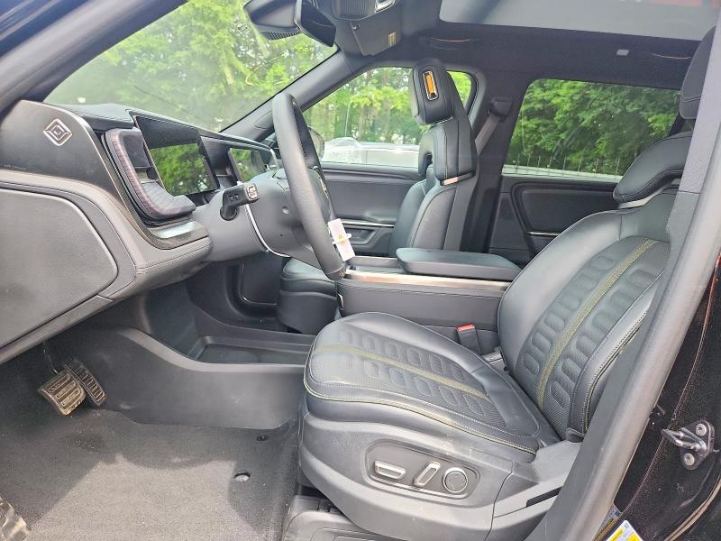 53181186 :رقم المزاد ، 7PDSGBBA7SN059096 vin ، 2025 Rivian R1s مزاد بيع