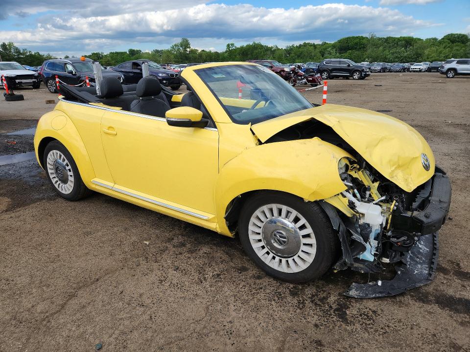 2013 Volkswagen Beetle მანქანა იყიდება აუქციონზე, vin: 3VW5P7AT9DM832598, აუქციონის ნომერი: 54855746