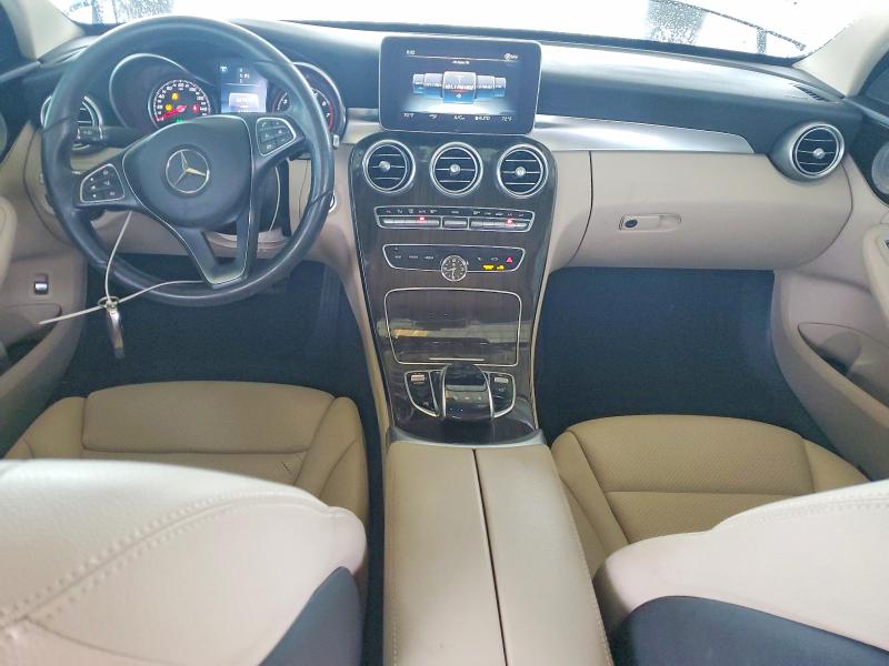 2017 Mercedes-benz C მანქანა იყიდება აუქციონზე, vin: 55SWF4KB7HU202554, აუქციონის ნომერი: 54780376