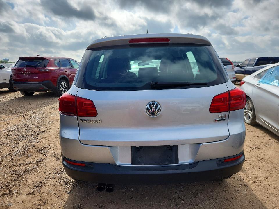 Aukcja sprzedaży 2016 Volkswagen Tiguan, vin: WVGBV7AX4GW607035, numer aukcji: 55394386