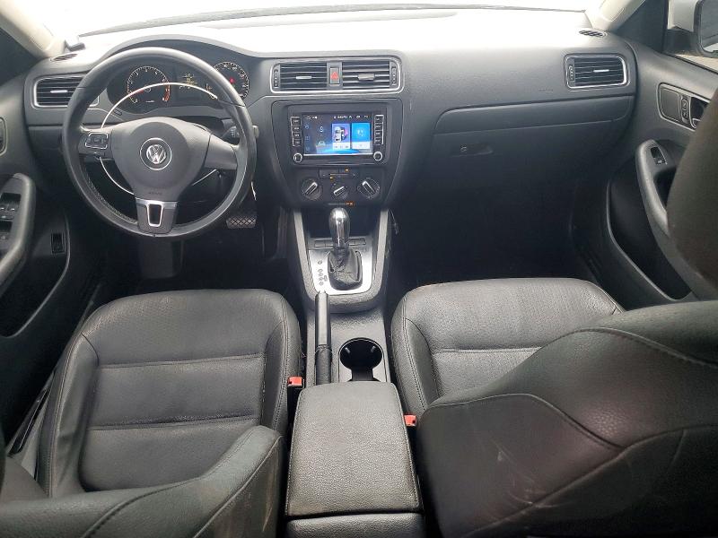 2011 Volkswagen Jetta მანქანა იყიდება აუქციონზე, vin: 3VWDZ7AJ4BM384045, აუქციონის ნომერი: 54411146