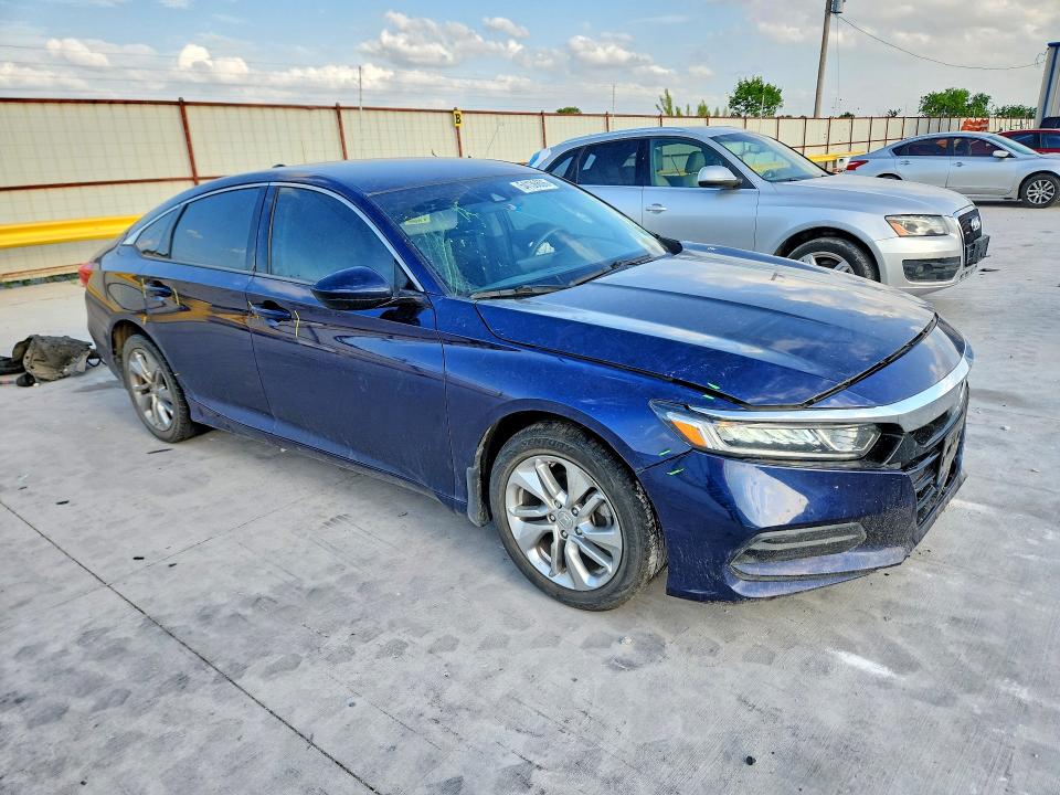 Продажа на аукционе авто 2019 Honda Accord, vin: 1HGCV1F17KA103757, номер лота: 54136606