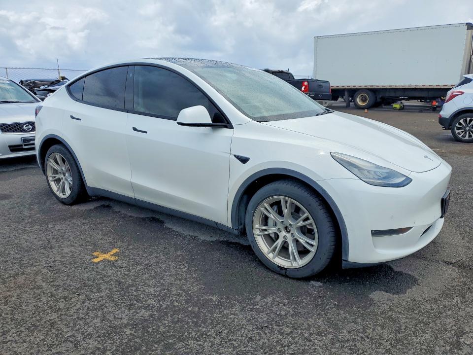 Продажа на аукционе авто 2021 Tesla Model Y, vin: 5YJYGDEE7MF078776, номер лота: 52957186