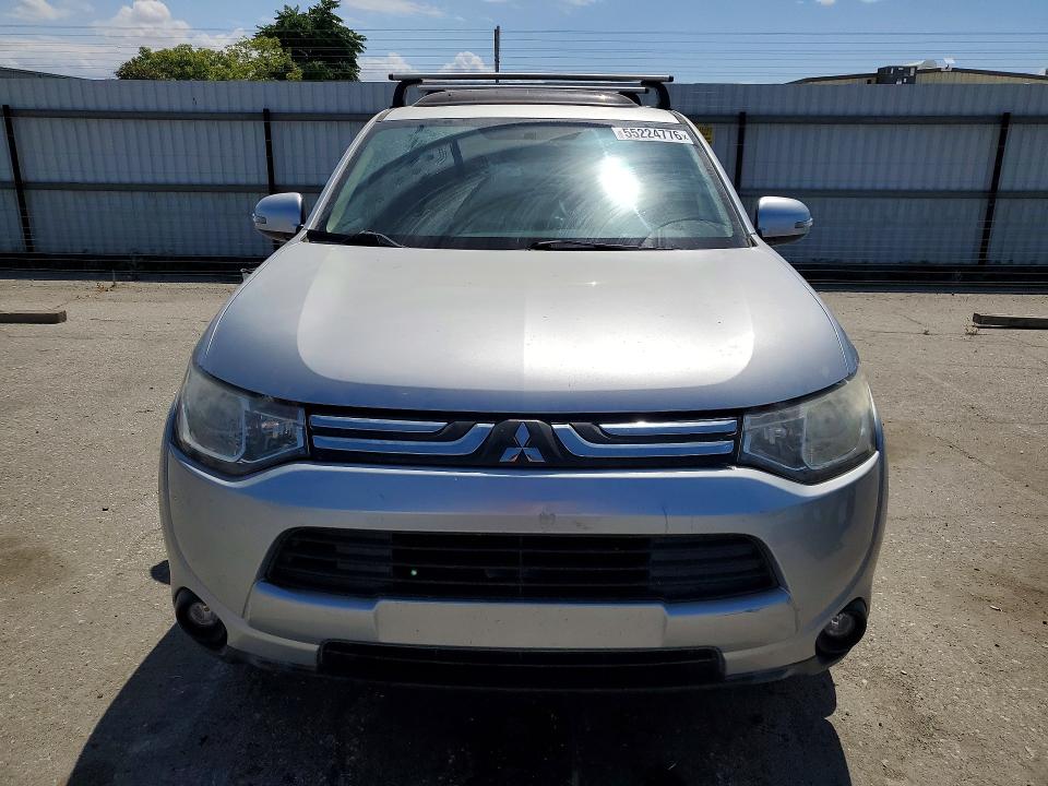 2014 Mitsubishi Outlander მანქანა იყიდება აუქციონზე, vin: JA4AD3A32EZ015597, აუქციონის ნომერი: 55224776