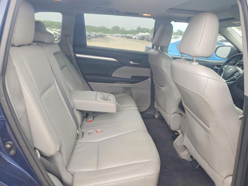 2015 Toyota Highlander მანქანა იყიდება აუქციონზე, vin: 5TDJKRFH7FS106595, აუქციონის ნომერი: 52739196