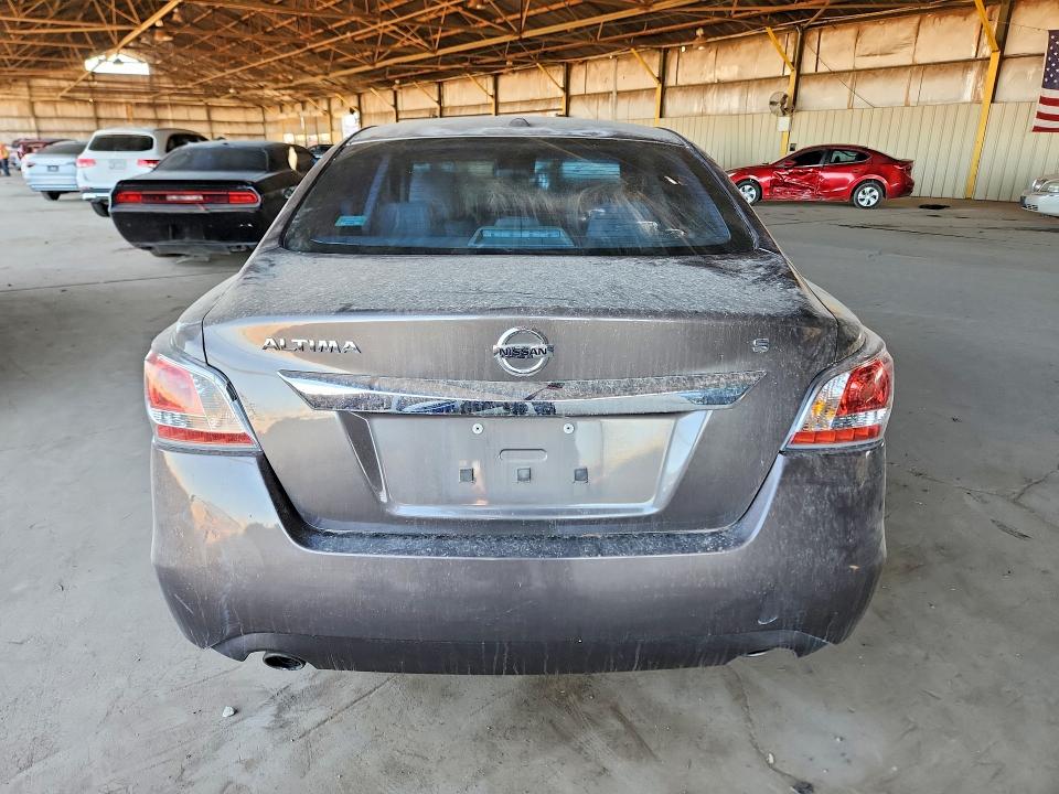 2015 Nissan Altima მანქანა იყიდება აუქციონზე, vin: 1N4AL3AP2FN861626, აუქციონის ნომერი: 52905736