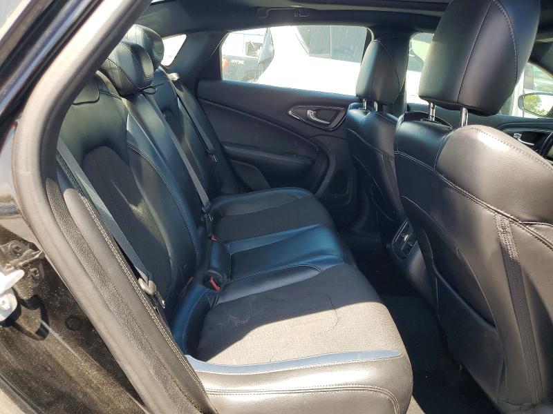 Продаж на аукціоні авто 2015 Chrysler 200, vin: 1C3CCCBB0FN664173, номер лоту: 53020516