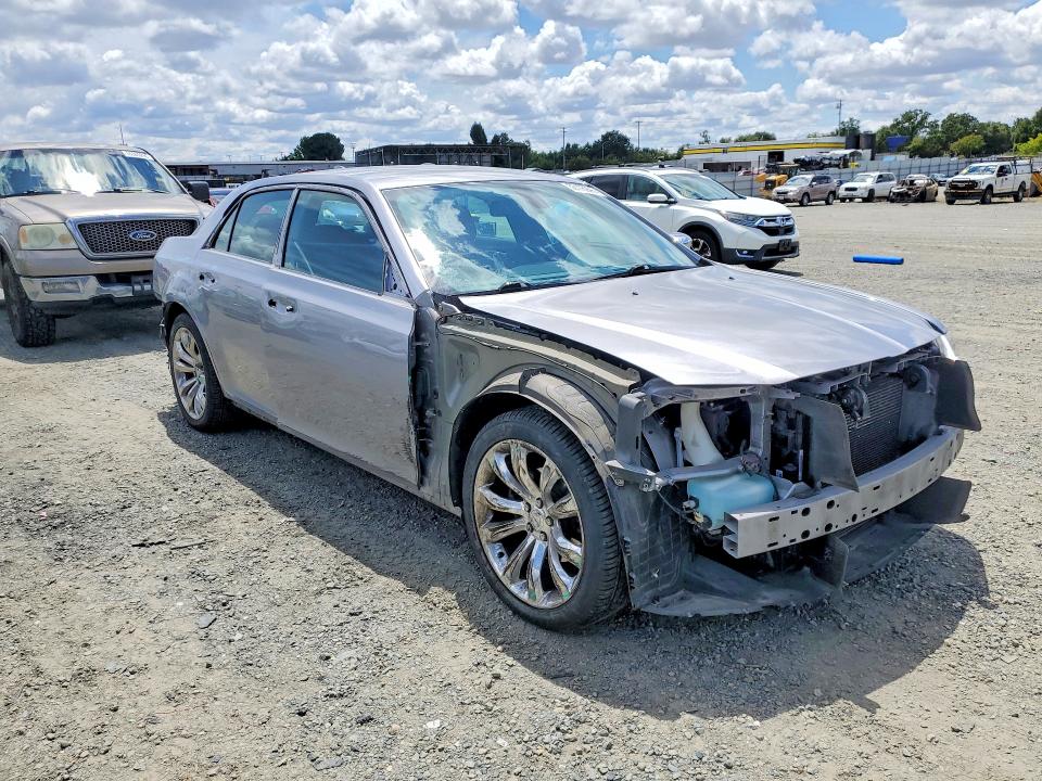 Aukcja sprzedaży 2018 Chrysler 300, vin: 2C3CCAEG8JH137169, numer aukcji: 55176996