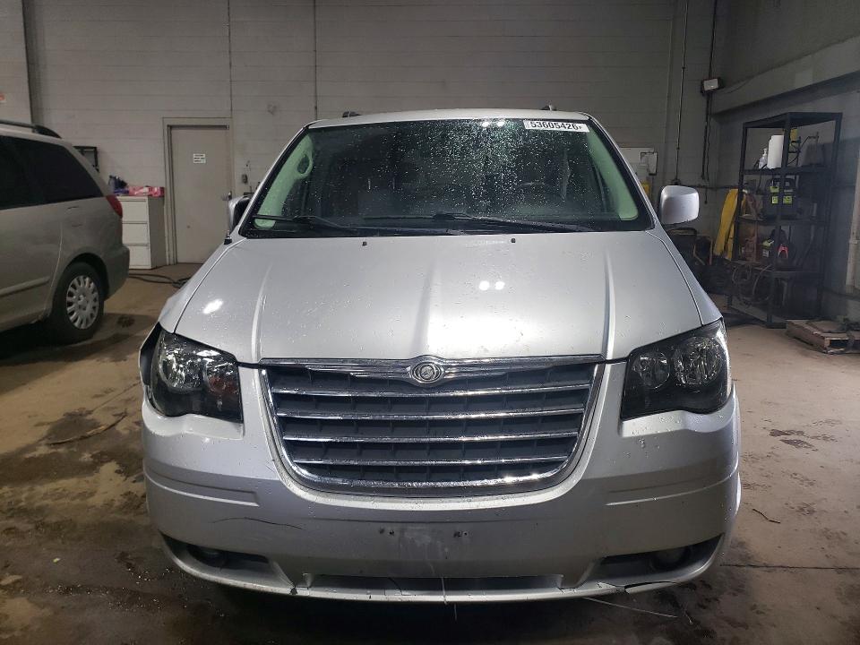 Aukcja sprzedaży 2010 Chrysler Town & Country, vin: 2A4RR8D17AR422847, numer aukcji: 53605426