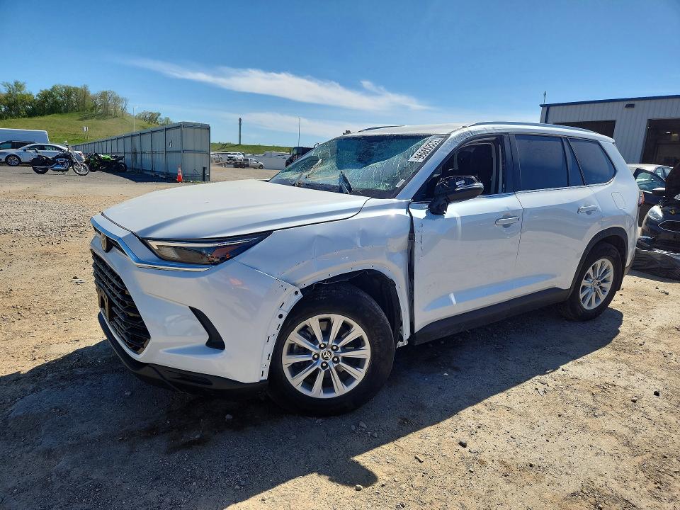 Продаж на аукціоні авто 2024 Toyota Grand Highlander, vin: 5TDAAAB52RS022740, номер лоту: 53209896