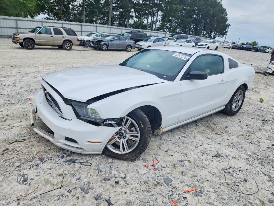 52878916 :رقم المزاد ، 1ZVBP8AM7E5302087 vin ، 2014 Ford Mustang مزاد بيع