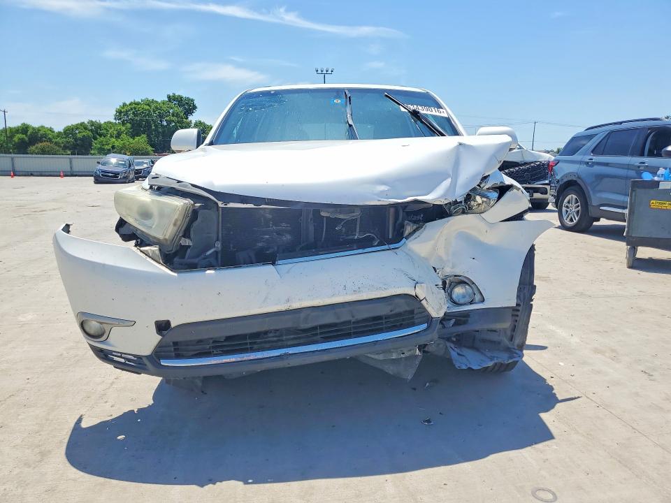 Продажа на аукционе авто 2013 Toyota Highlander, vin: 5TDZK3EH2DS096802, номер лота: 53439016