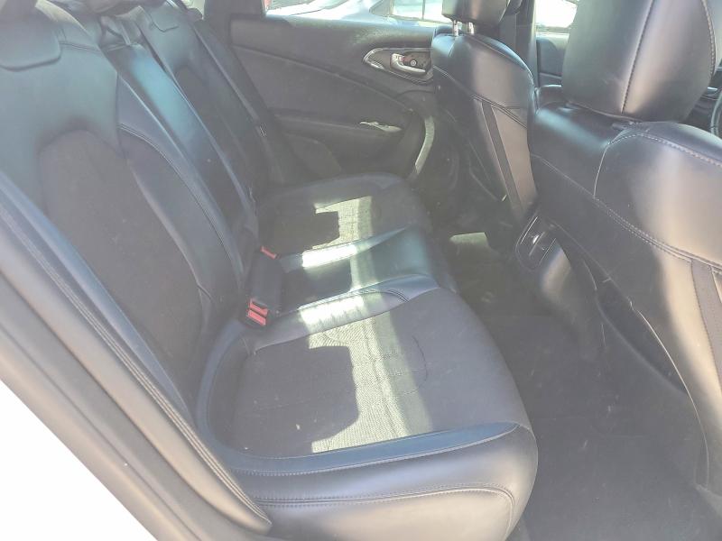 2015 Chrysler 200 მანქანა იყიდება აუქციონზე, vin: 1C3CCCBG9FN674289, აუქციონის ნომერი: 53643886