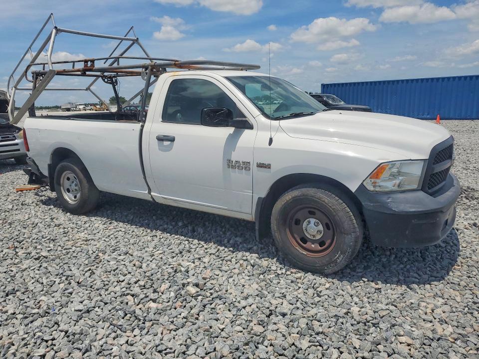 52497166 :رقم المزاد ، 3C6JR6DT8JG171360 vin ، 2018 Ram 1500 مزاد بيع