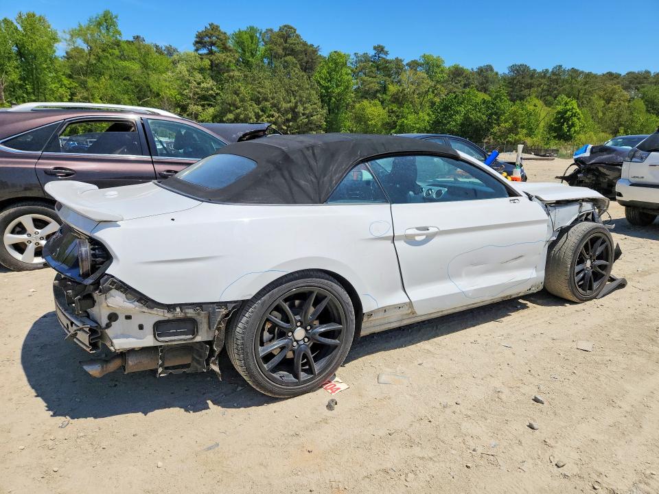 51833456 :رقم المزاد ، 1FATP8UH6H5295939 vin ، 2017 Ford Mustang مزاد بيع