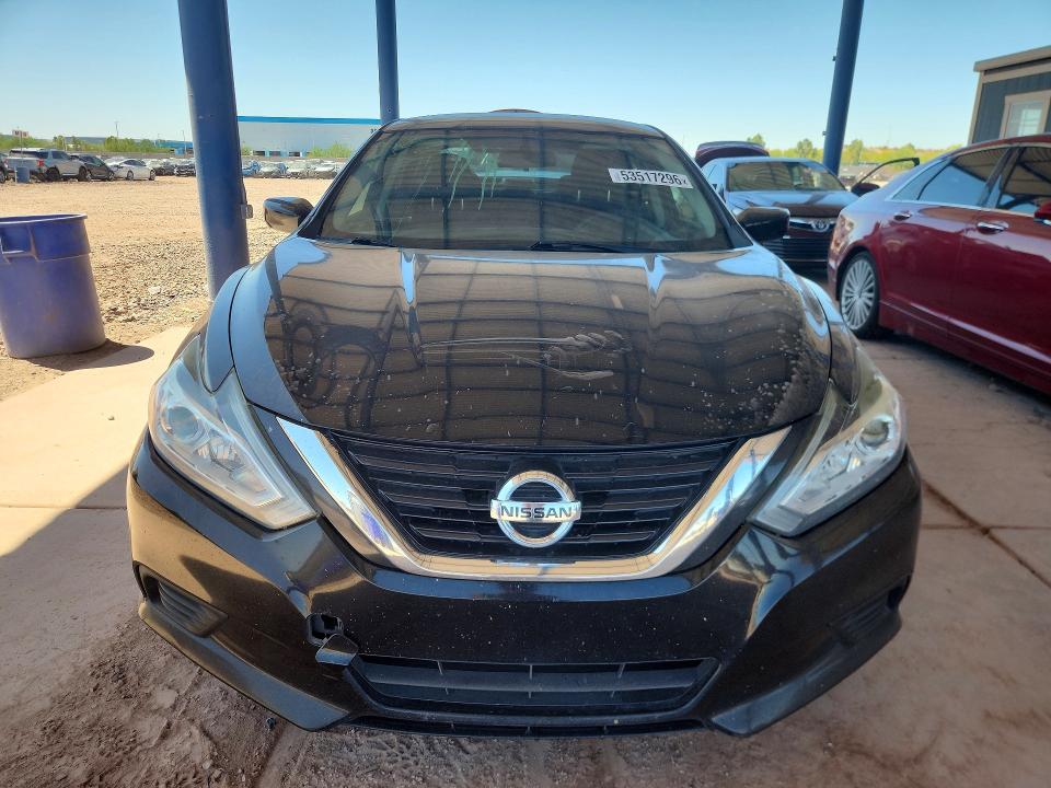 Продаж на аукціоні авто 2018 Nissan Altima, vin: 1N4AL3AP0JC286138, номер лоту: 53517296