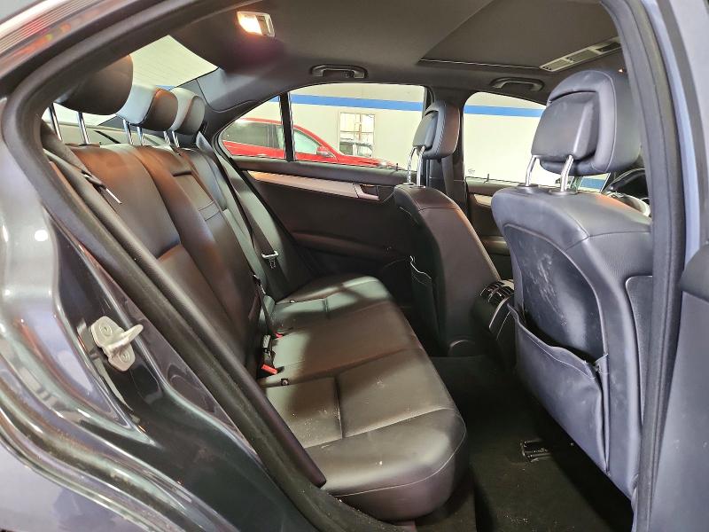 2014 Mercedes-benz C მანქანა იყიდება აუქციონზე, vin: WDDGF8AB2ER315208, აუქციონის ნომერი: 52306806