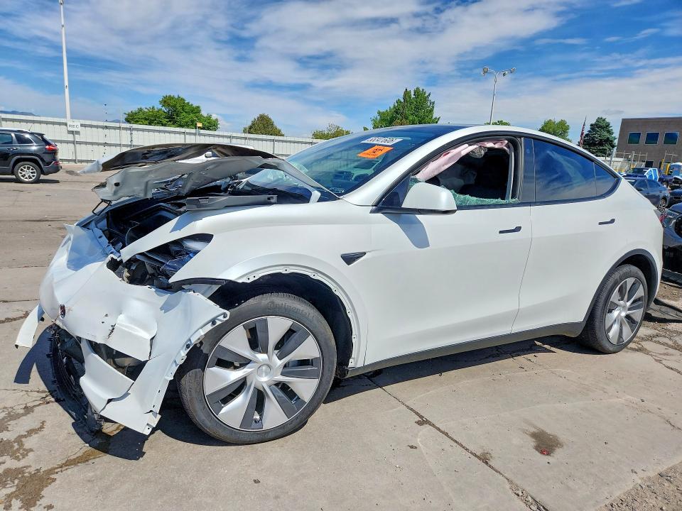 2023 Tesla Model Y მანქანა იყიდება აუქციონზე, vin: 7SAYGDEE2PF788692, აუქციონის ნომერი: 55341606