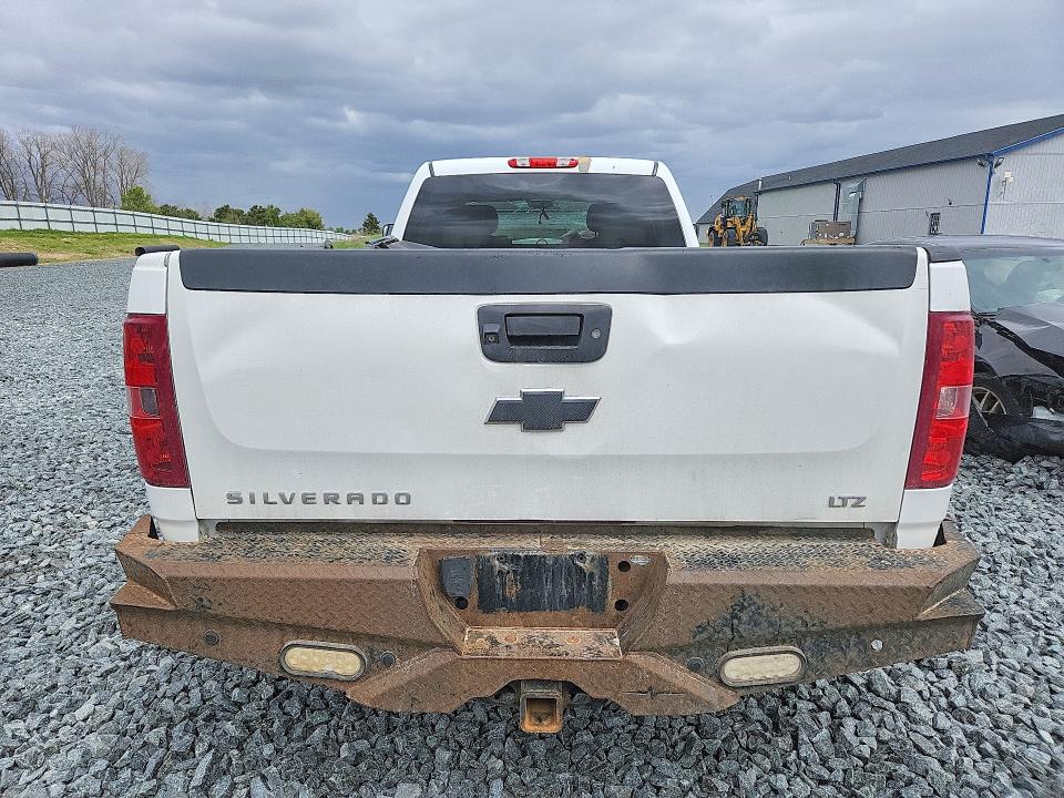 51960056 :رقم المزاد ، 1GC4K1C81EF137147 vin ، 2014 Chevrolet Silverado مزاد بيع