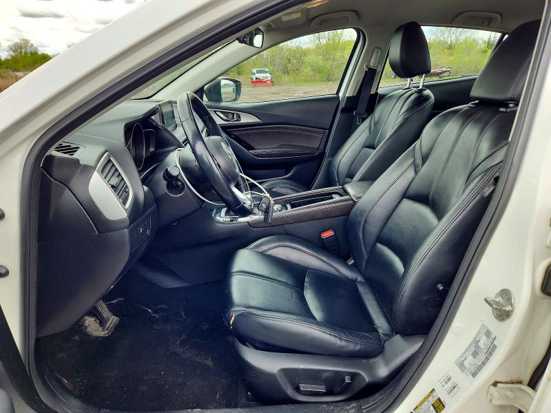 51277586 :رقم المزاد ، 3MZBN1V38JM203250 vin ، 2018 Mazda 3 مزاد بيع