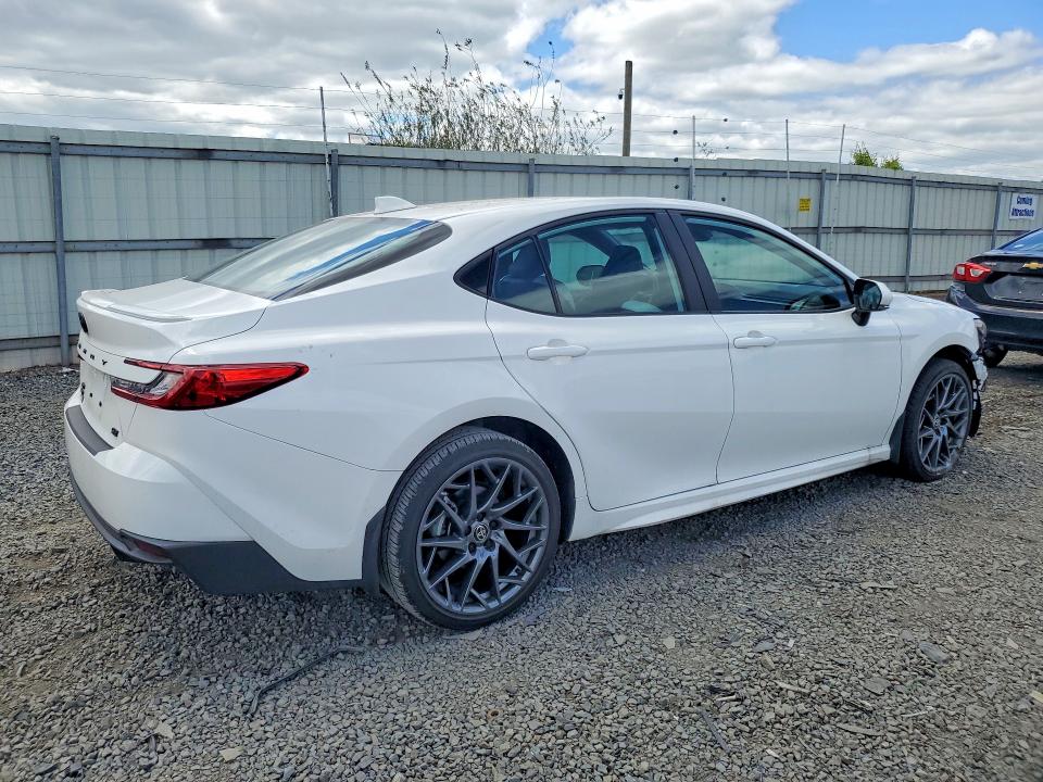 53955586 :رقم المزاد ، 4T1DBADK2SU034364 vin ، 2025 Toyota Camry مزاد بيع